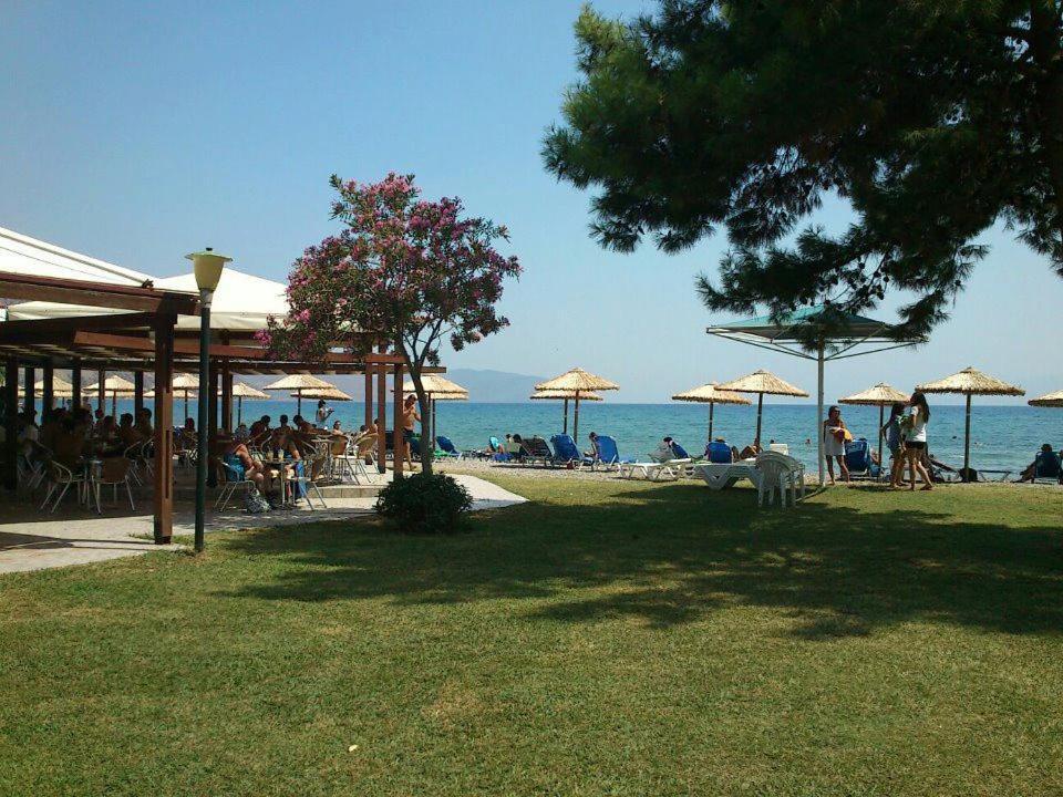 Nafsika Beach Delphi-Ітея Екстер'єр фото